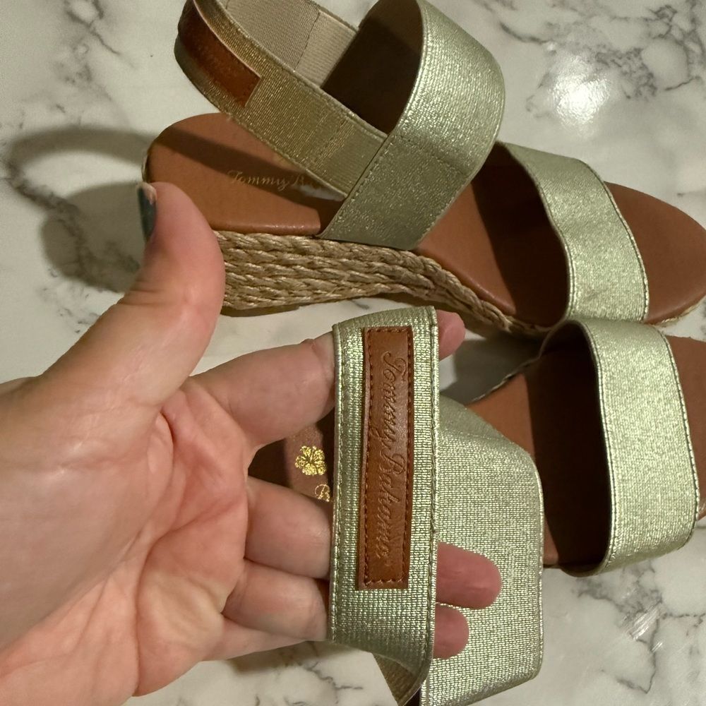 Tommy Bahama Sakura Women's 7.5 Elastic Wedge Sandals Espadrille Metallic Gold - Picture 2 of 11